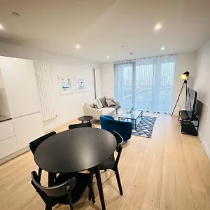  Apartment Spacious Modern 1 Bed Apartment.