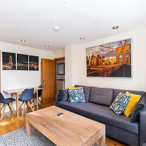  Apartment Tower Bridge 2br For 6 With Terrace